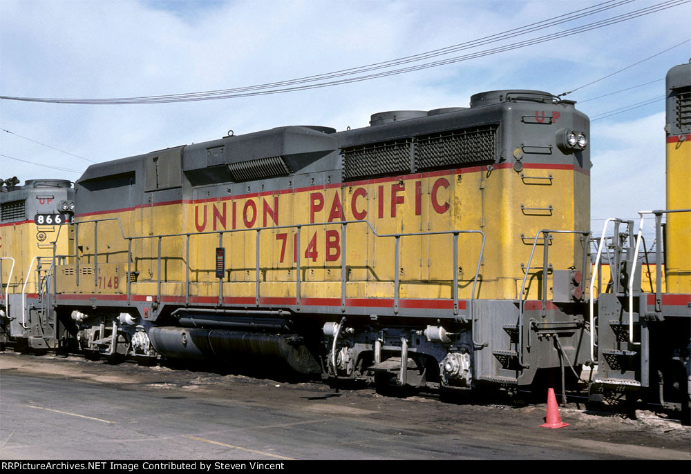 Union Pacific GP30B #714B